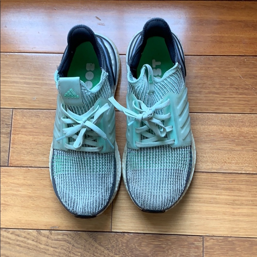 Ultraboost 19